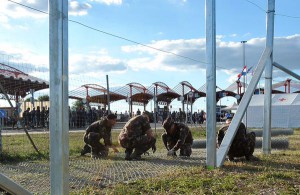 Hungary closes the Croatian border