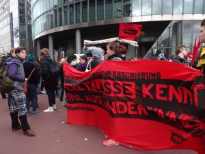 Refugee Schulstreik gegen Rassismus