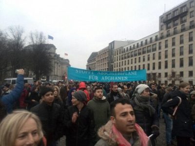 Keine Abschiebung nach Afghanistan Demo Berlin